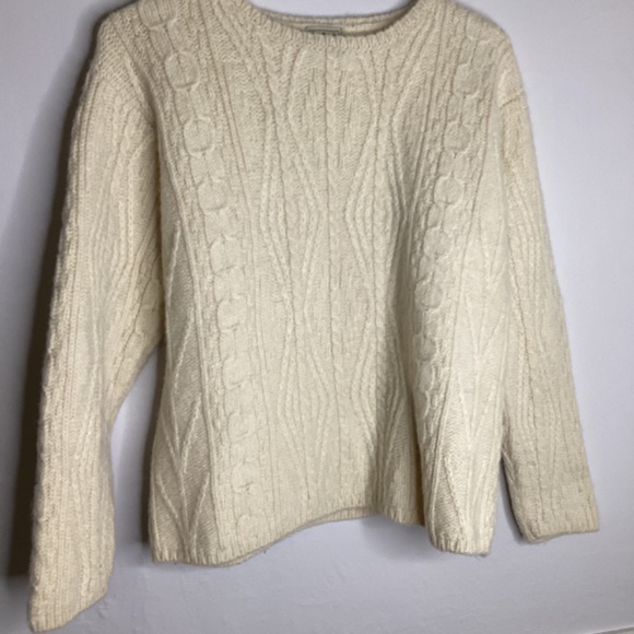 LL Bean Womens Vintage 100% Wool Sweater Ireland Fishermans Medium Shrunk L.L. W - Picture 2 of 12